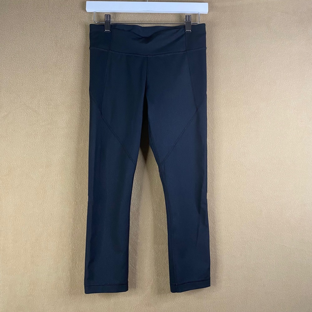 Under Armour Womens Black Athletic Workout Leggings*Missing Tag See Measurements